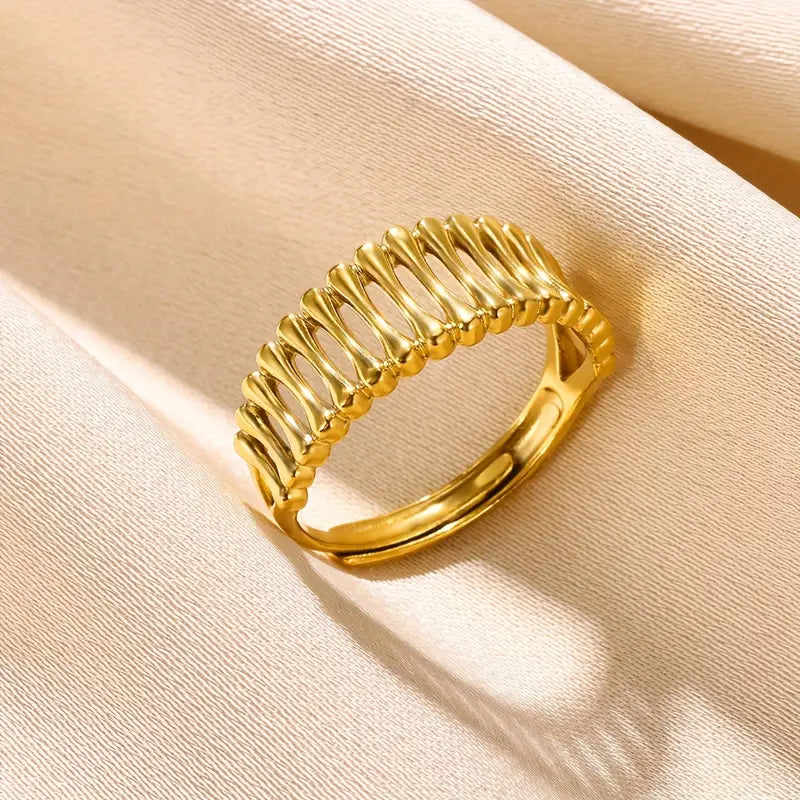 Contour Ring